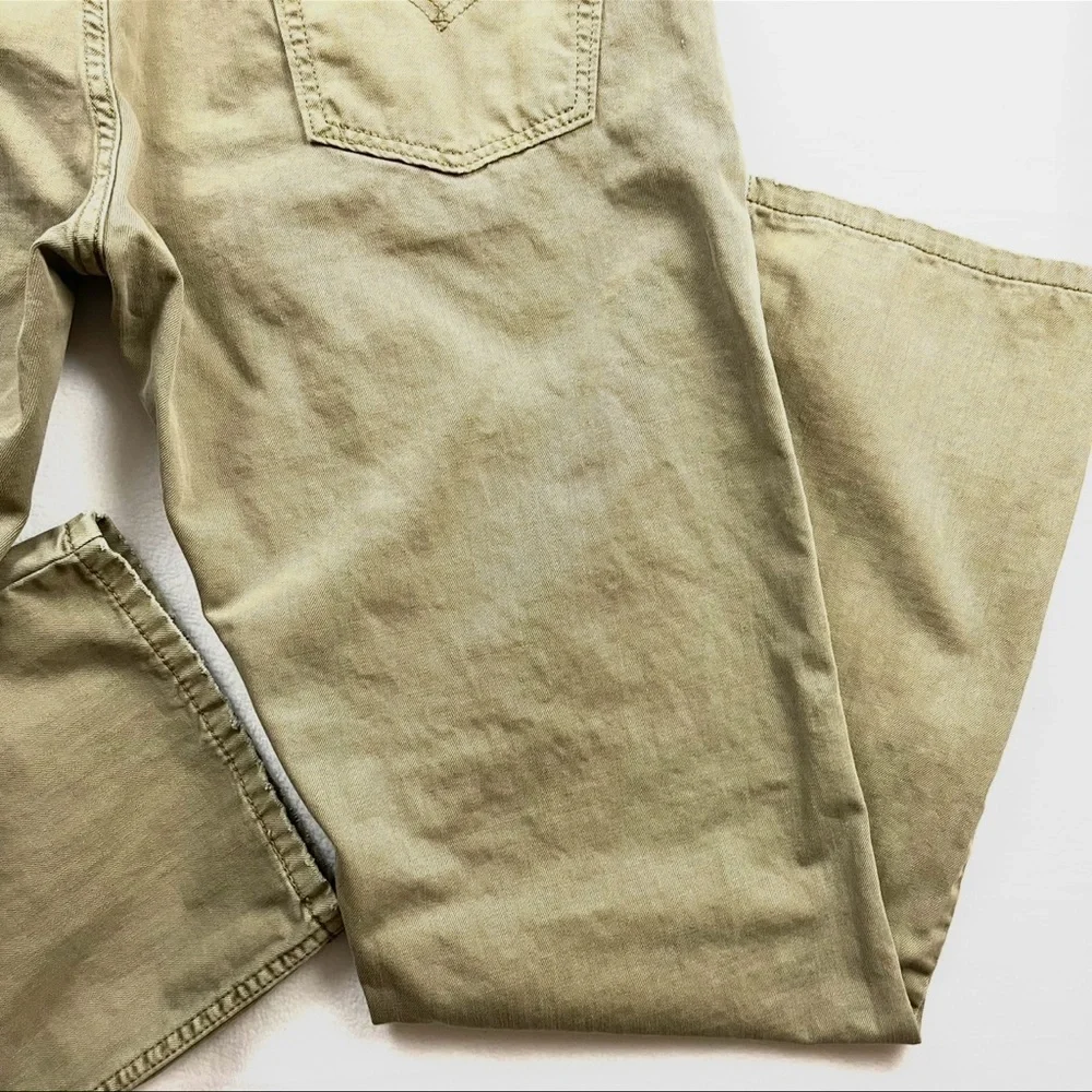 Levi's Men's Beige w/Black Patch‎ Lowrise Straight Fit Jean Pants 38/32